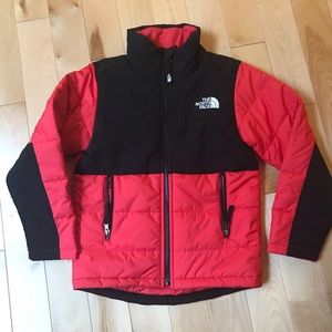 Boys North Face winter jacket size small 7/8